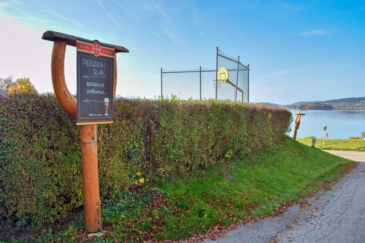 Penzion Rak Černá v Pošumaví Exterior foto